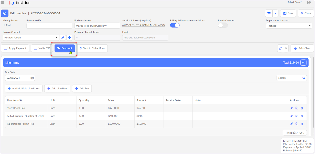 To apply a discount to the Invoice, click on Discount.